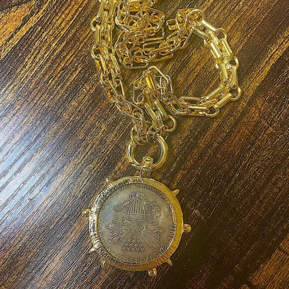 Gold Walking Liberty Coin Statement Necklace Large Chunky 1900 Liberty Coin - Picture 5 of 5